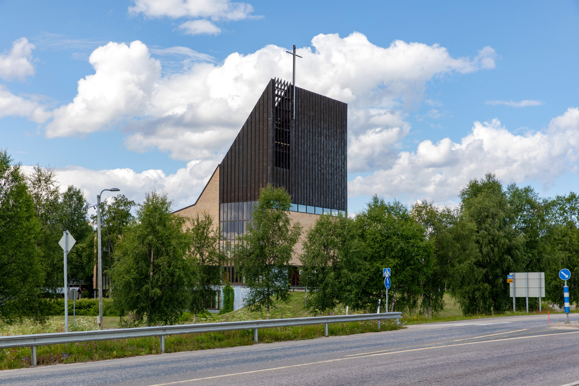 Ivalo (Photo license: CC BY 2.0)